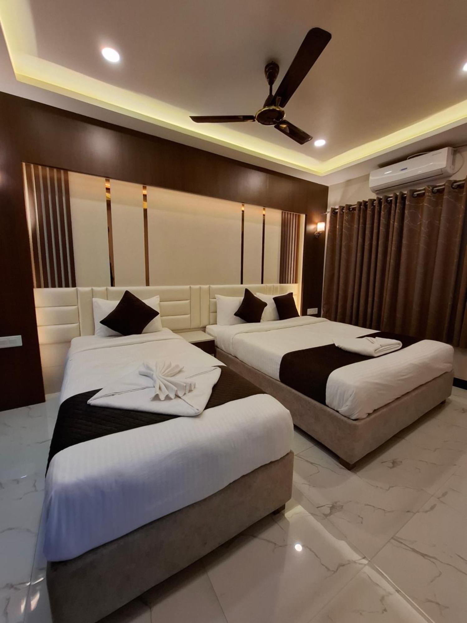 Hotel Royal Mithila Private Limited จานักปูร์ ภายนอก รูปภาพ